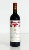 1 bt Ch. Mouton-Rothschild 1995 Pauillac, 1er Cru Classé hf, Tapies Label, vsl bs