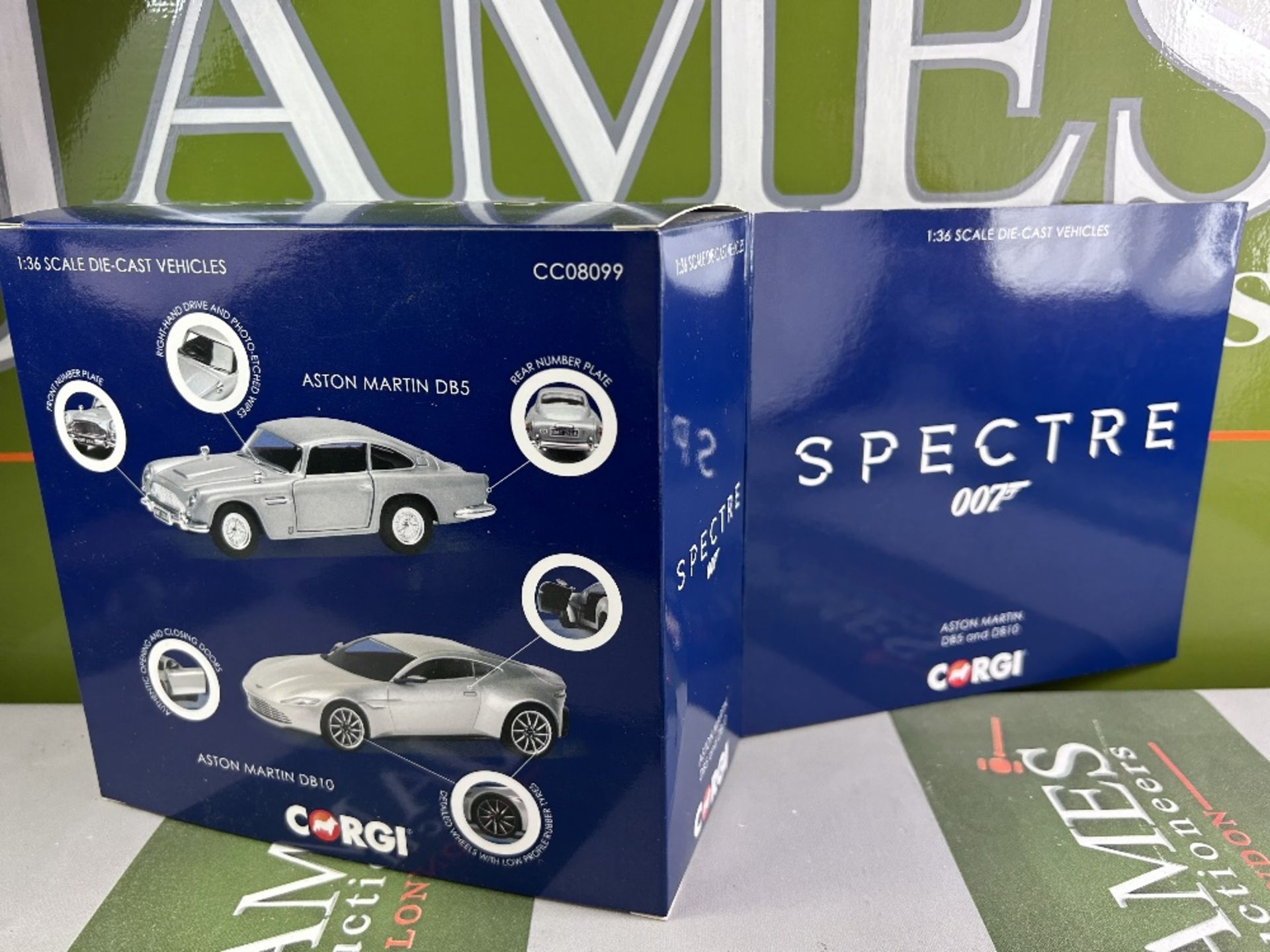 Corgi Spectre James Bond 007 Aston Martin DB5 and Aston Martin DB 10 - Image 2 of 5