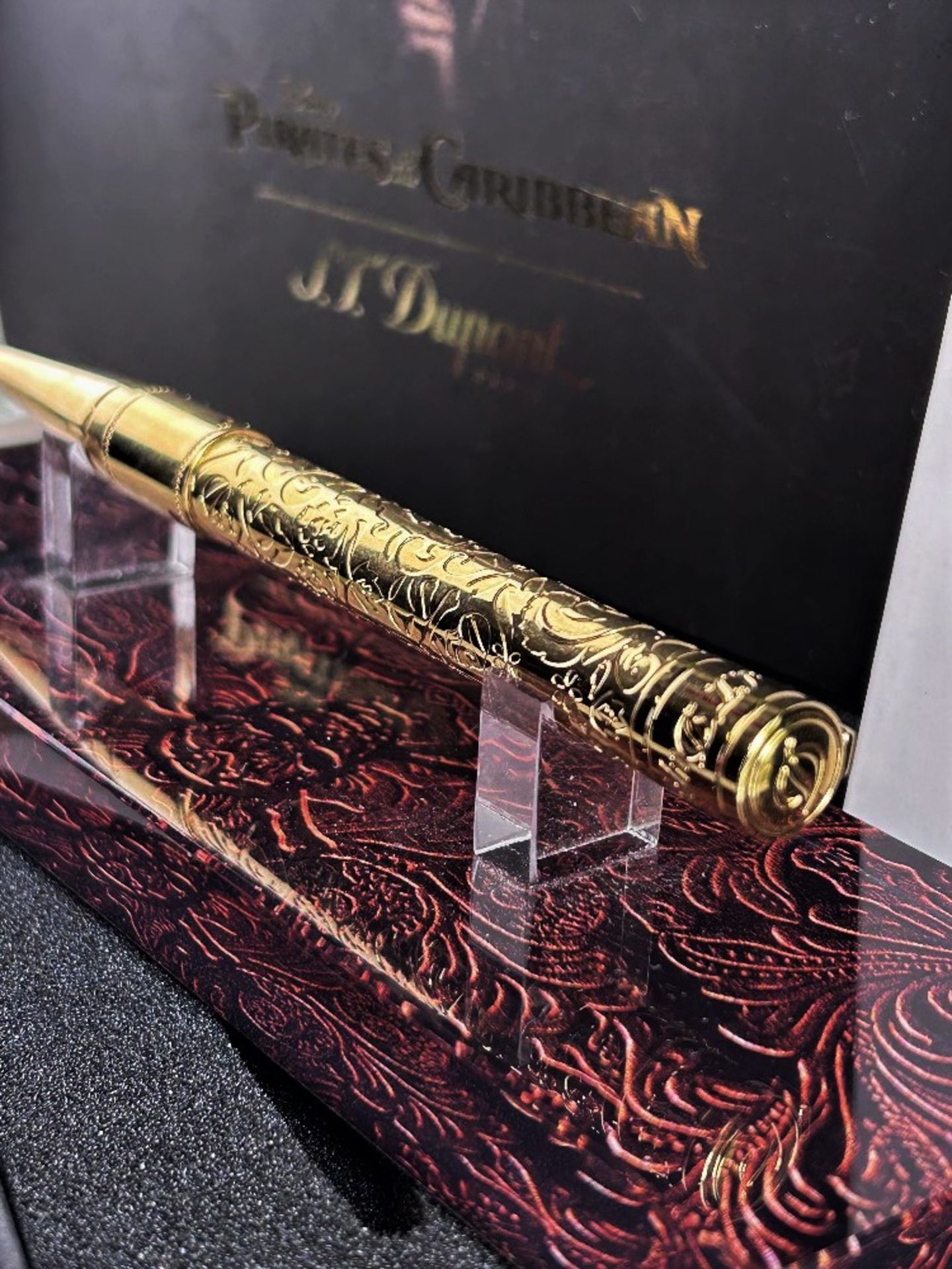 S.T. Dupont Pirates Of The Caribbean Ballpoint Gold Plated Pen - Image 4 of 7