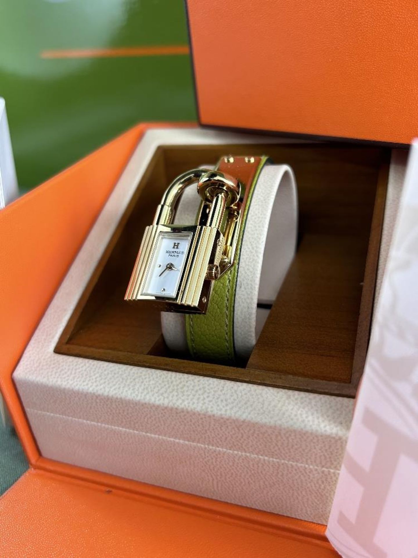 Hermes Kelly Watch Gold Plated Green Leather - Image 5 of 8