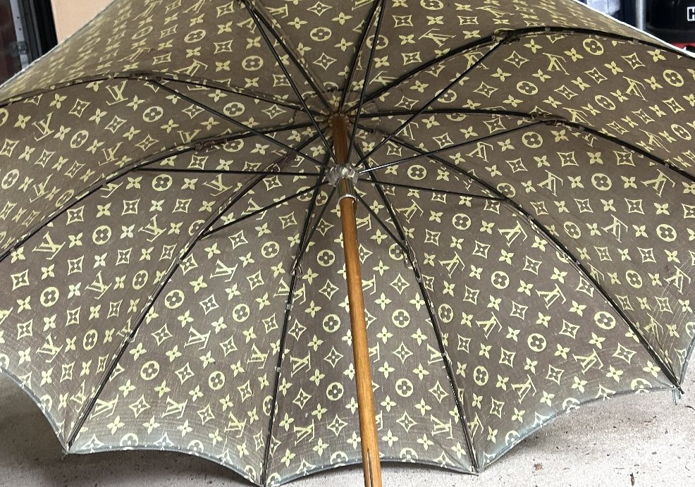 Vintage Louis Vuitton Umbrella Monogram - Image 8 of 8