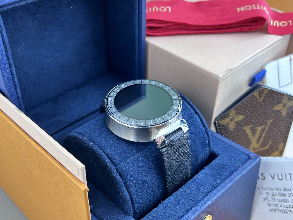 Louis Vuitton Paris Tambour SmartWatch QA 004Z Edition. - Image 4 of 7