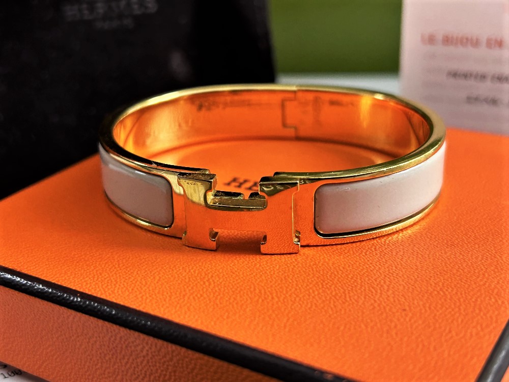 Lot Now Sold Do Not BiD-Hermes Paris- Clic Clac H Bracelet Grey Enamel/Gold - Image 4 of 8