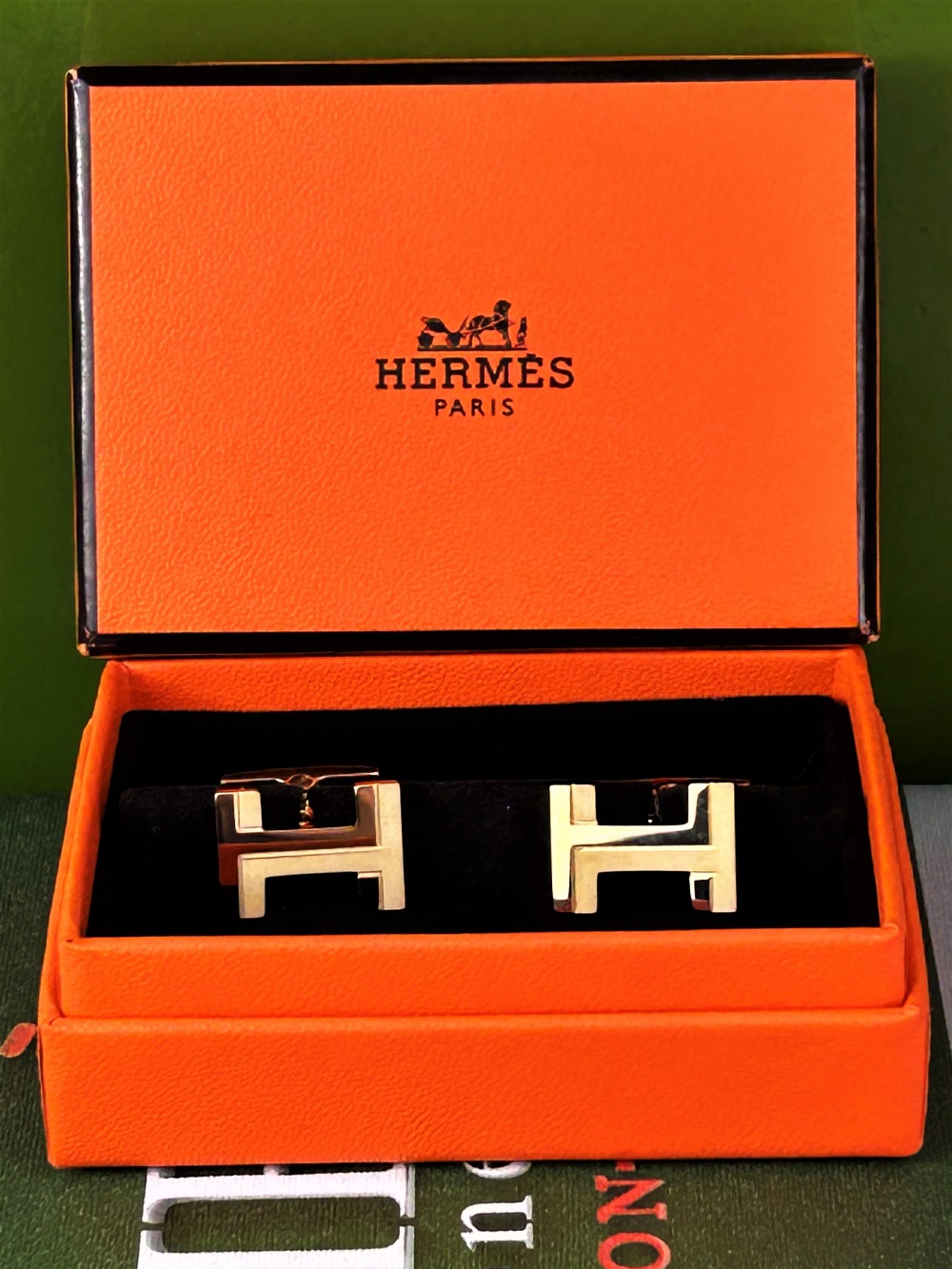 SOLD VIA BUY IT NOW PLEASE DO NOT BID-Hermes Paris Gold "H" Gent`s Cufflinks - Image 5 of 5