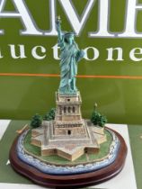 "Statue Of Liberty" Detailed Hand Made 2001 Statue By Danbury Mint.