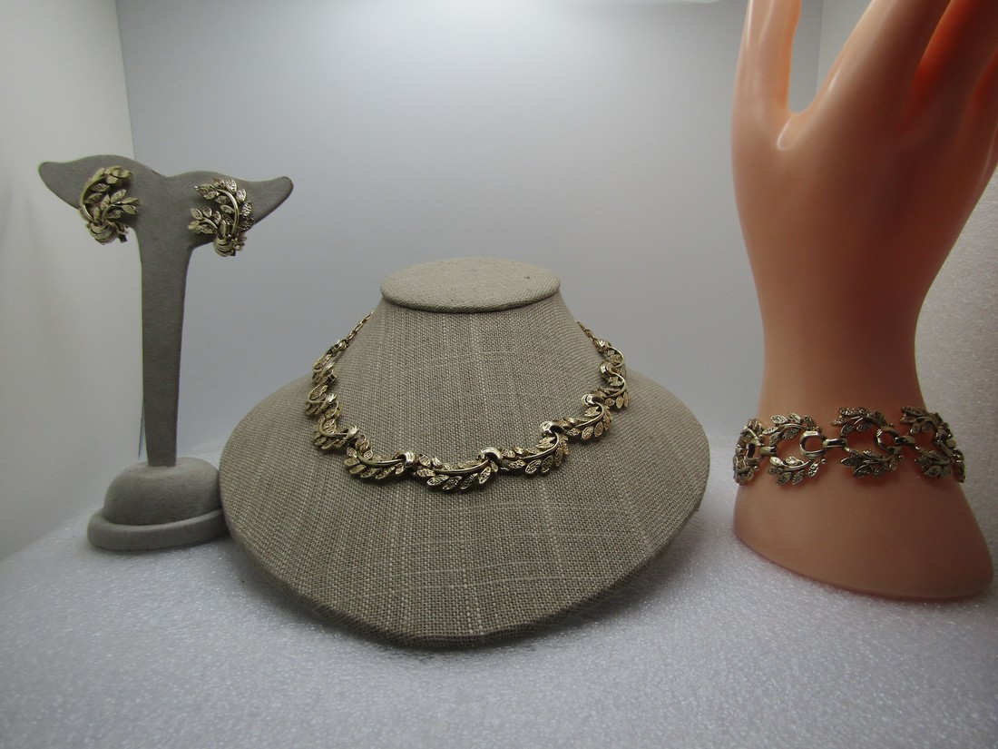 Vintage Leaf Demi Parure Set, Necklace, Bracelet, Earrings, 1940's-1960's