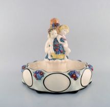 Wilhelm Süs (1861-1933) For Karlsruher Majolika. Large Art Nouveau Compote In Hand Painted Faienc...