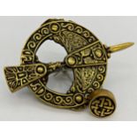 Cast brass Irish Tara door knocker and knob, 18cm long