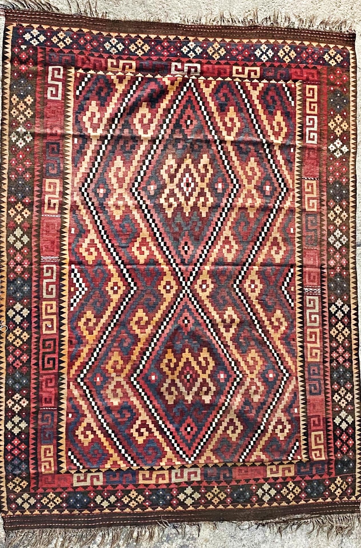 Good antique kelim carpet, 300 x 215cm