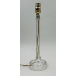 Good quality antique hand blown etched glass table lamp, decorated with floral trails, 42cm high