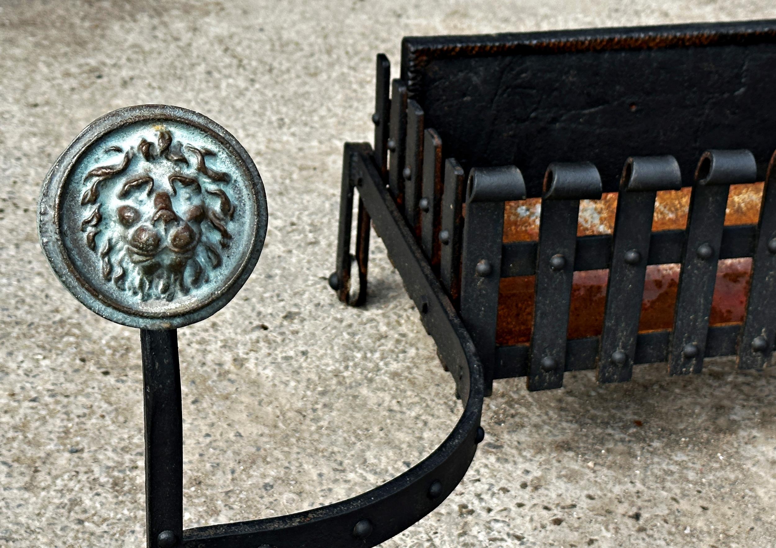 Regency cast iron fire basket with attached andirons with brass lion head finials. Width 119cm x - Image 2 of 2