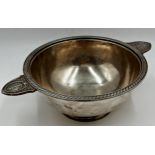 Good quality American naval twin handled fruit bowl, with cast anchor handled and rope twist rim, 12