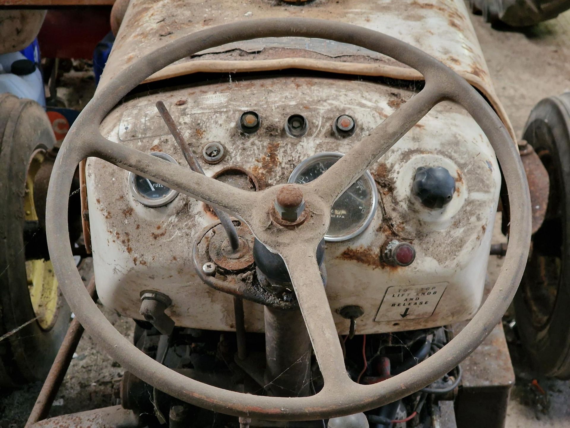 Vintage Case David Brown 885 diesel tractor for parts/restoration - Bild 5 aus 6