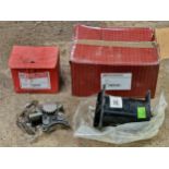 Massey Ferguson 35 parts to include a hydraulic oil pump, dynamo and water pump (3)