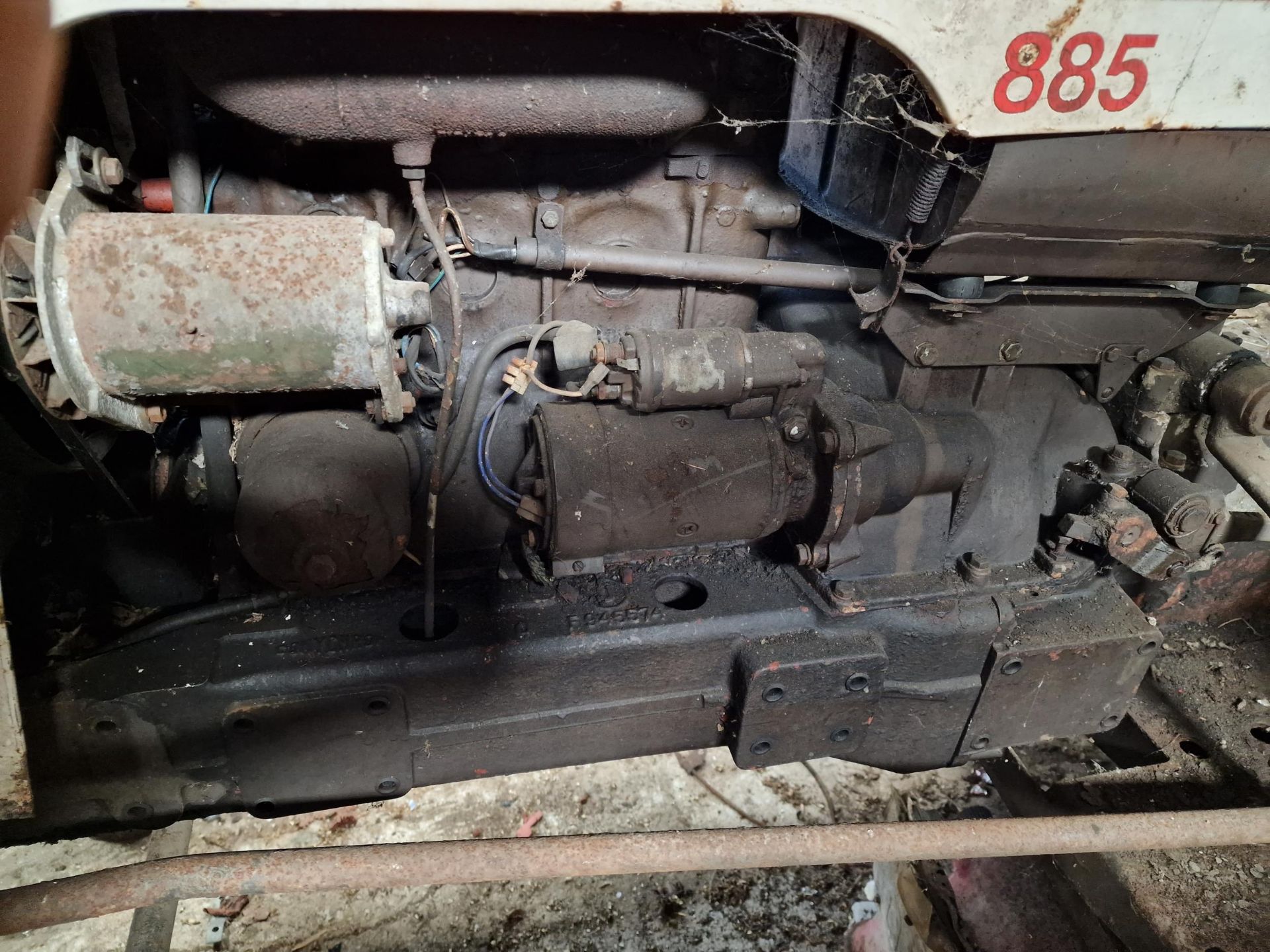 Vintage Case David Brown 885 diesel tractor for parts/restoration - Bild 6 aus 6