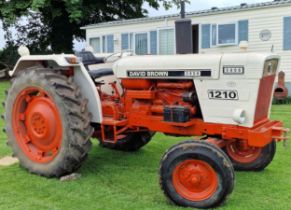 Vintage Case David Brown 1210 diesel tractor, starts and drives, in very good restored condition