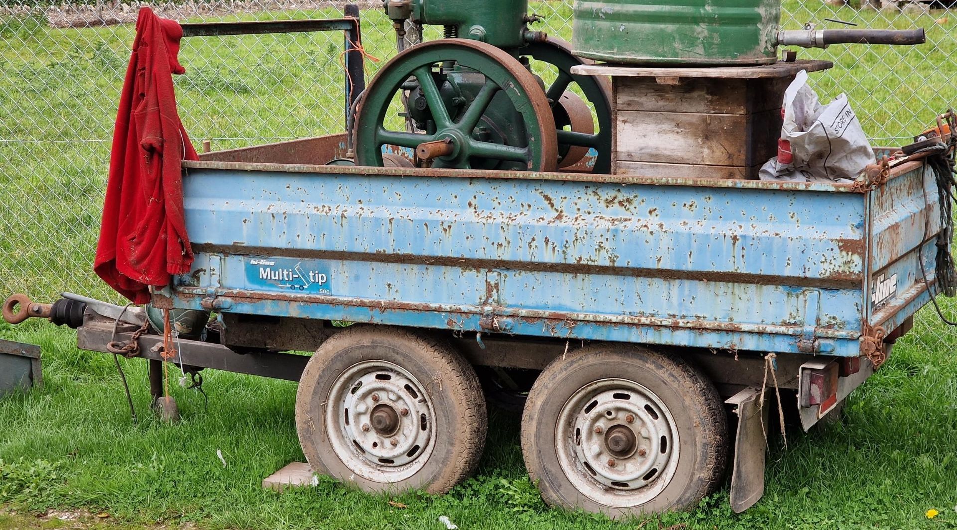 Hi-line multi tip tipping trailer