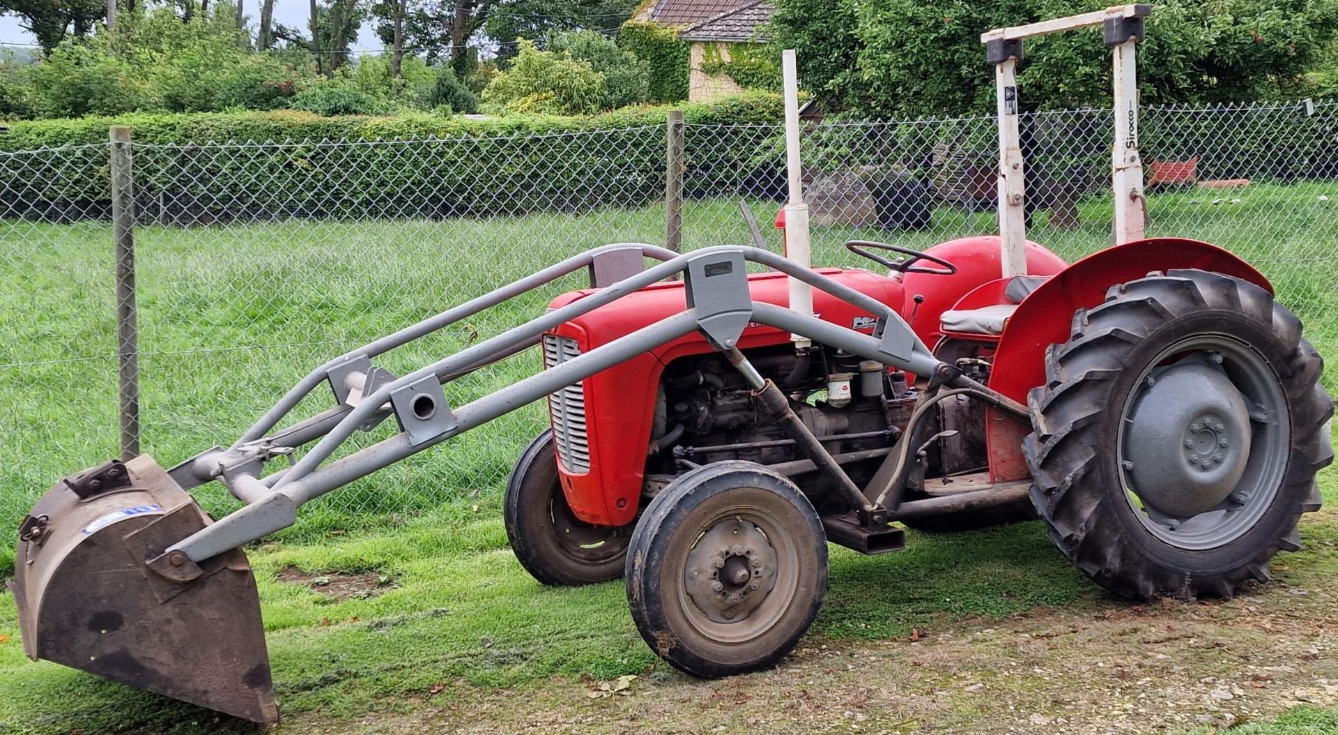 Vintage Massey Ferguson 35X red and grey diesel tractor, starts and drives with working