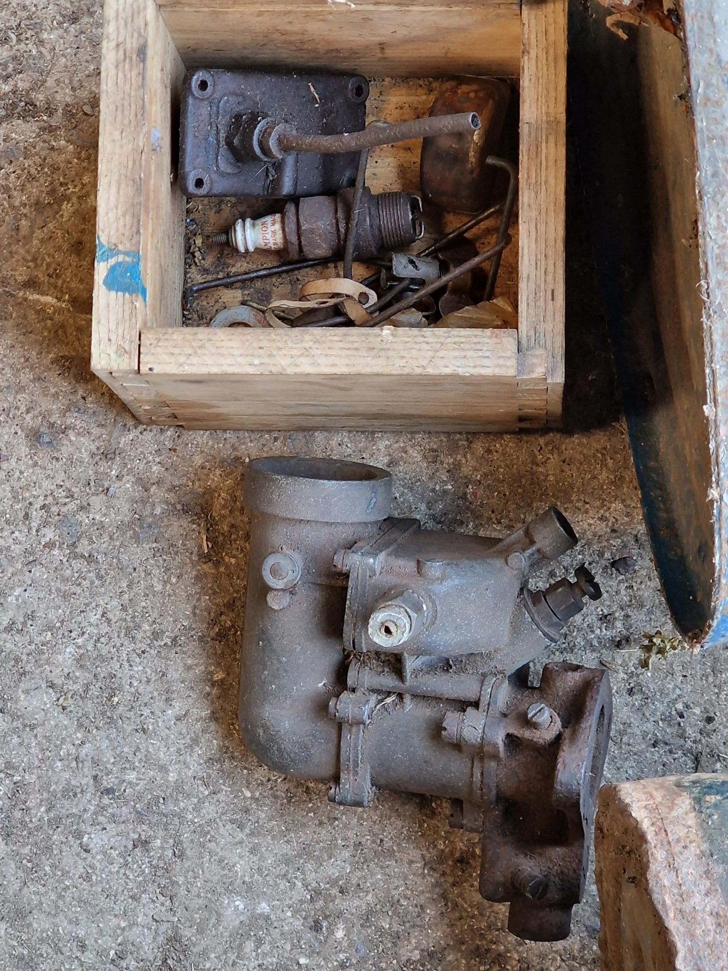 Collection of vintage Fordson Standard parts to include fuel tanks, front axle, toolboxes etc - Image 2 of 2