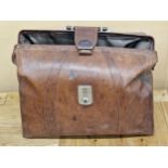 Large vintage stitched leather Gladstone bag, 37 x 47cm