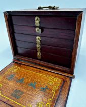 Good quality complete vintage cased mahjong set the oak box with lid engraved with Chinese