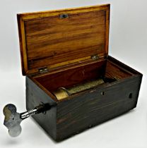 Mid 19th century music box of small proportions, No 366, 20cm long, currently running