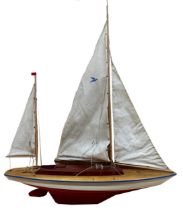 Seifert-Boot German pond yacht, on stand, 115cm high x 93cm long