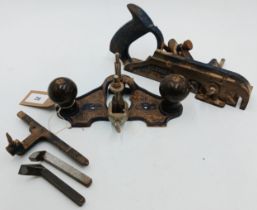 The estate of Peter & Joy Evans of Whiteway, Stroud - Record No71 router plane with cutter, with bo