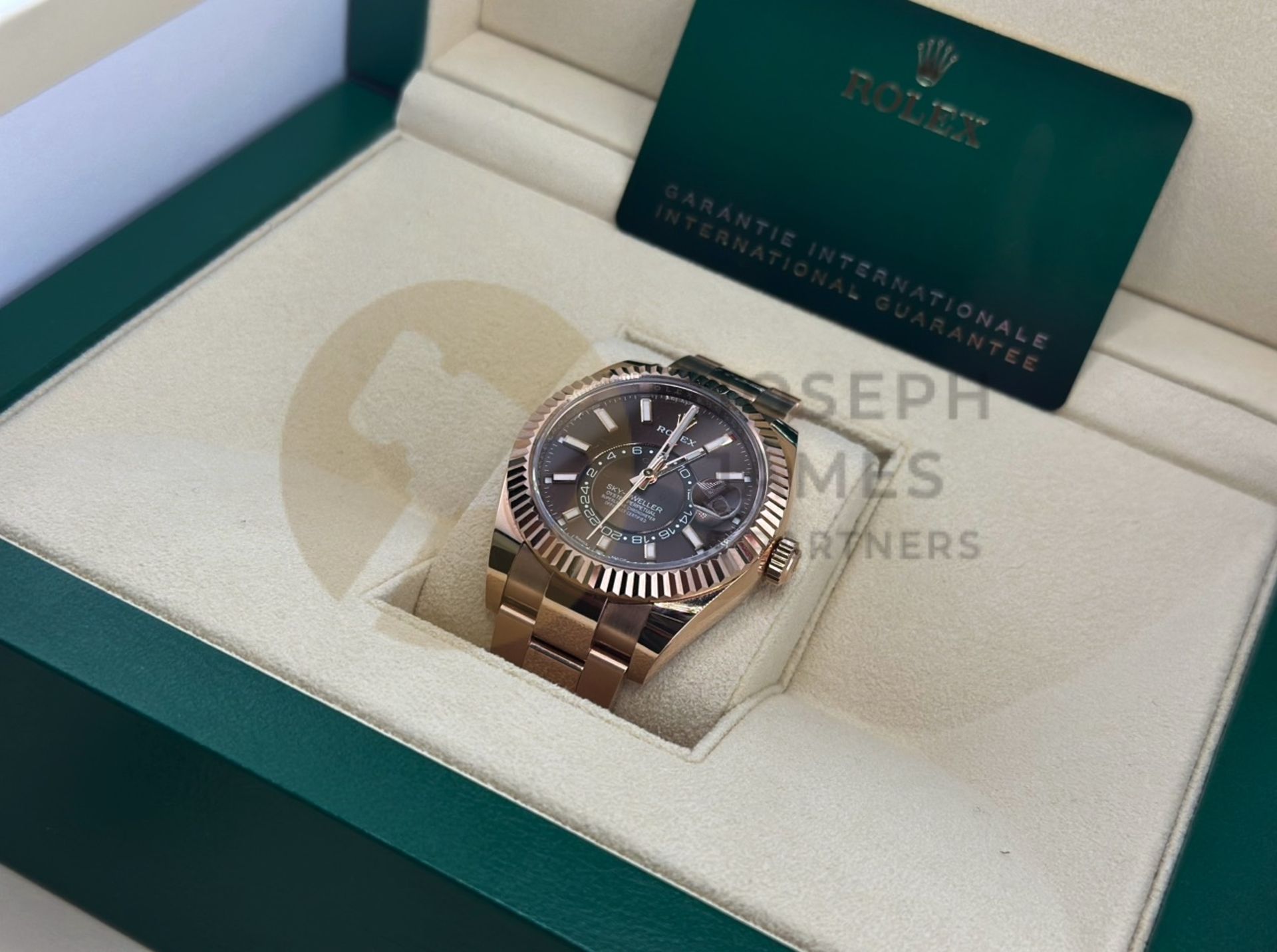 (Reserve Met) ROLEX SKY-DWELLER EVEROSE GOLD WITH CHOCOLATE DAIL (DECEMBER 2022) *BEAT THE WAIT* - Image 7 of 26