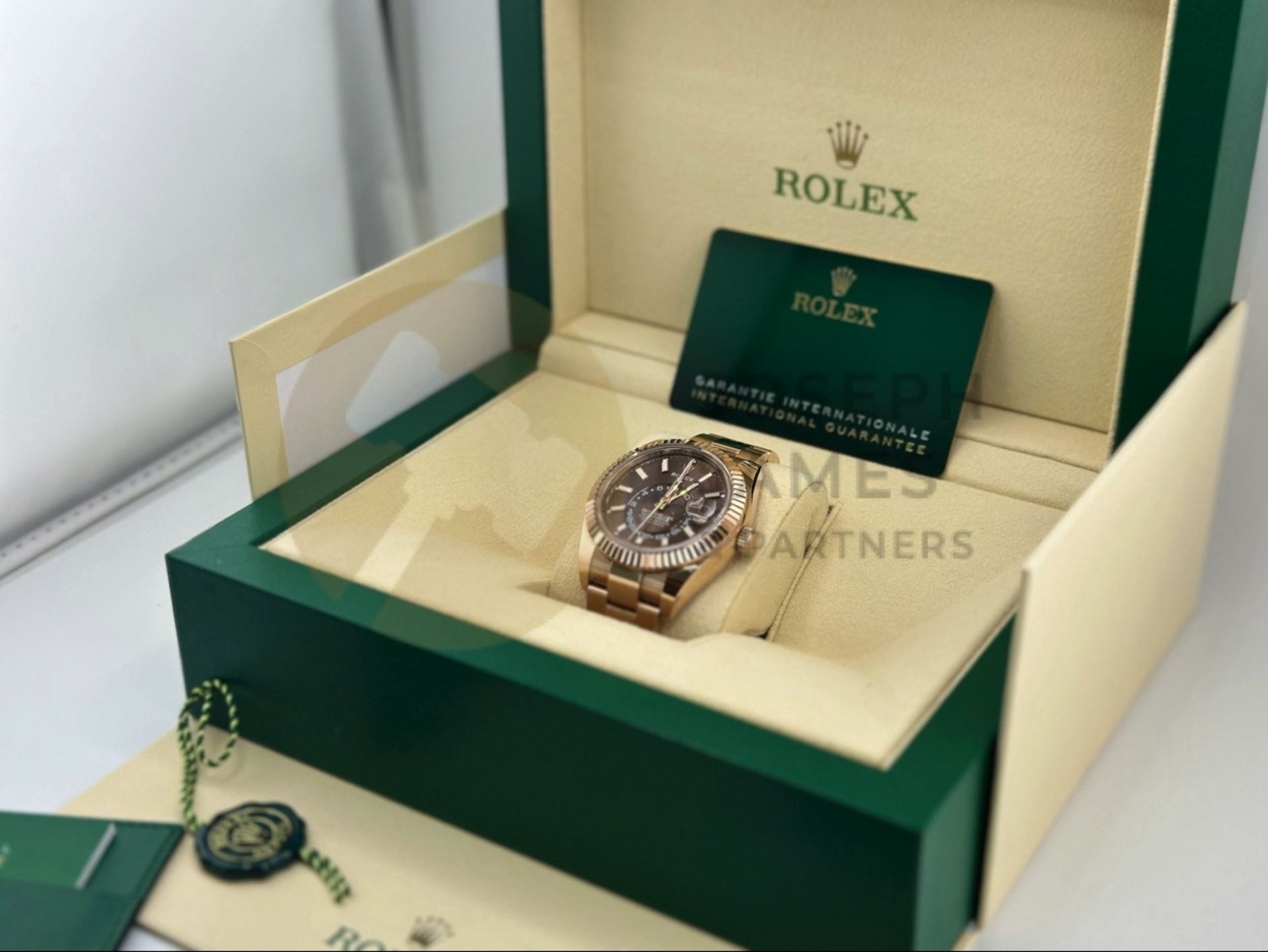 (Reserve Met) ROLEX SKY-DWELLER EVEROSE GOLD WITH CHOCOLATE DAIL (DECEMBER 2022) *BEAT THE WAIT* - Image 14 of 26