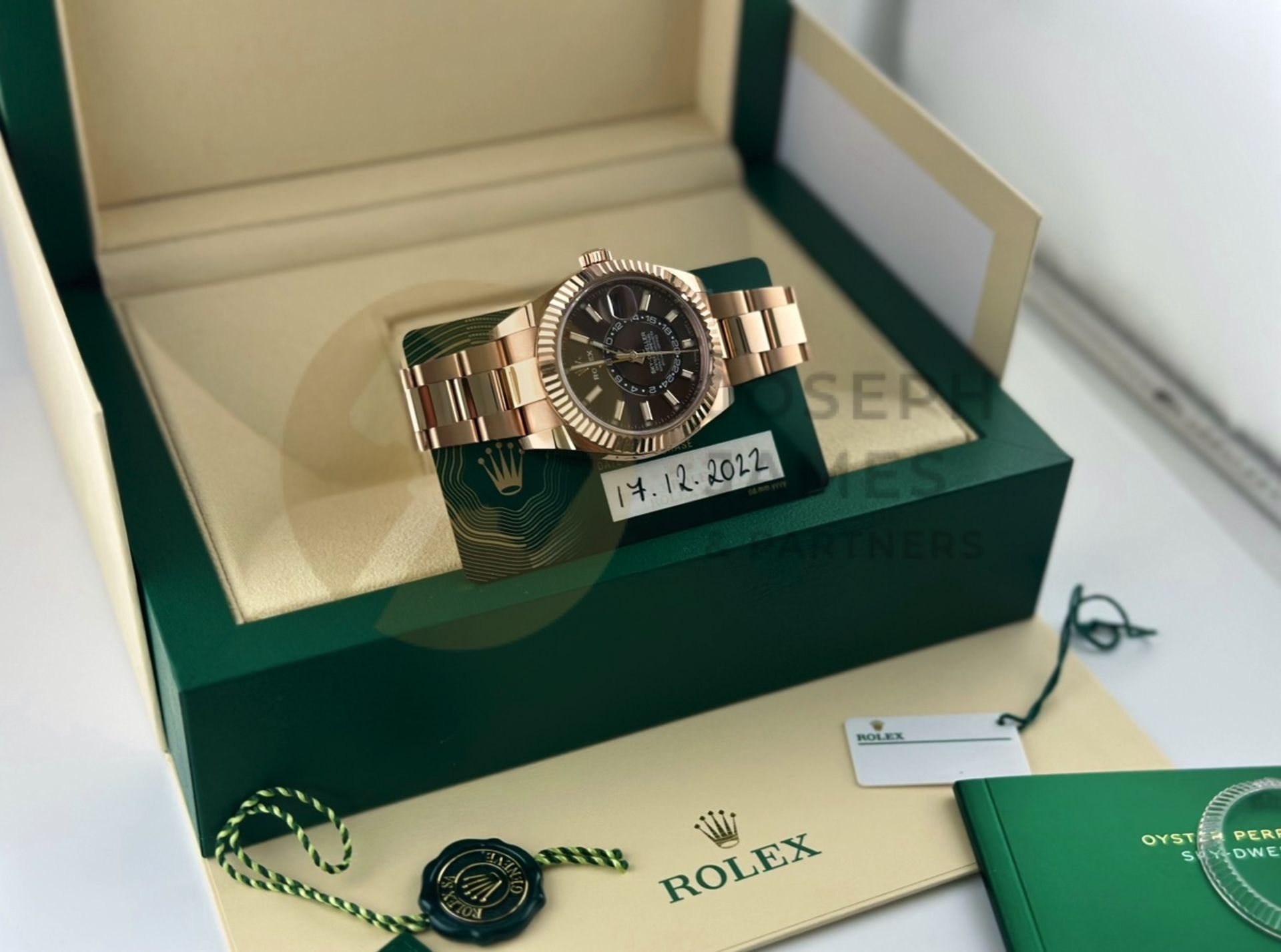 (Reserve Met) ROLEX SKY-DWELLER EVEROSE GOLD WITH CHOCOLATE DAIL (DECEMBER 2022) *BEAT THE WAIT* - Image 20 of 26