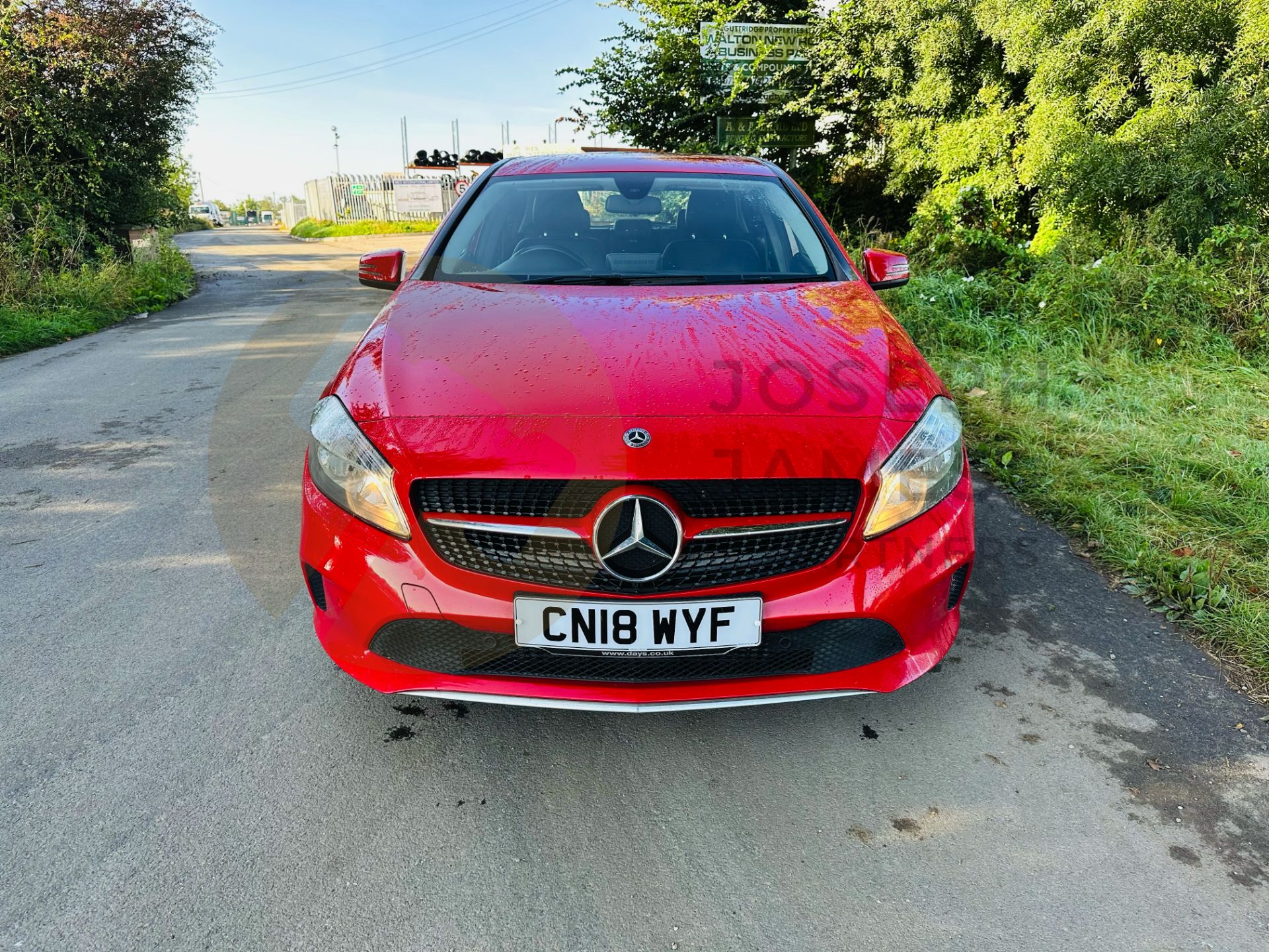 (Reserve Met) MERCEDES-BENZ A180D *SE EXECUTIVE* (2018) STOP/START -LEATHER - SAT NAV (FSH) *NO VAT* - Bild 3 aus 29