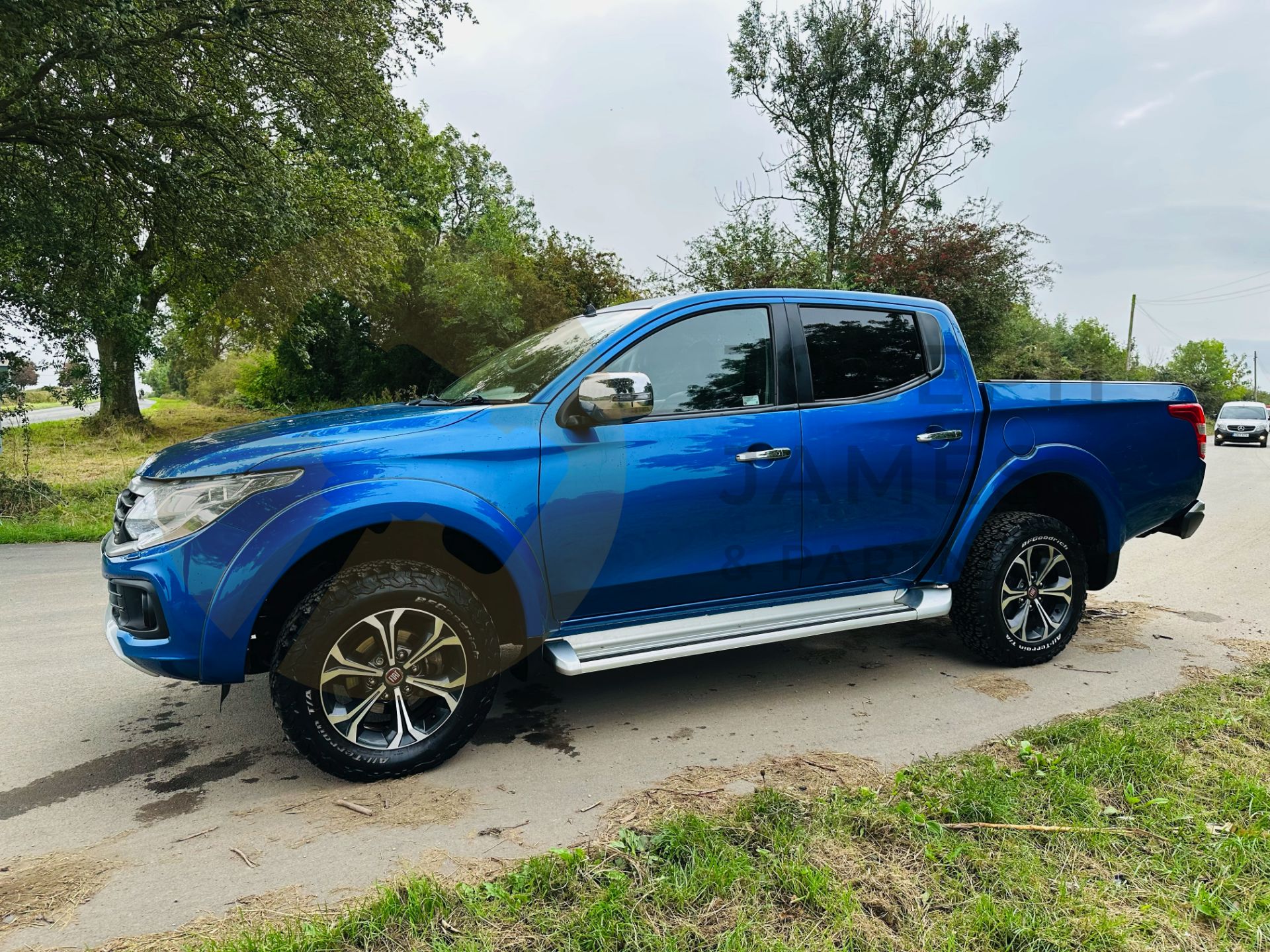 FIAT FULLBACK *LX* DOUBLE CAB PICK-UP (2018-EURO 6) 2.4 DIESEL - AUTO STOP/START *SAT NAV* (1 OWNER) - Image 5 of 31