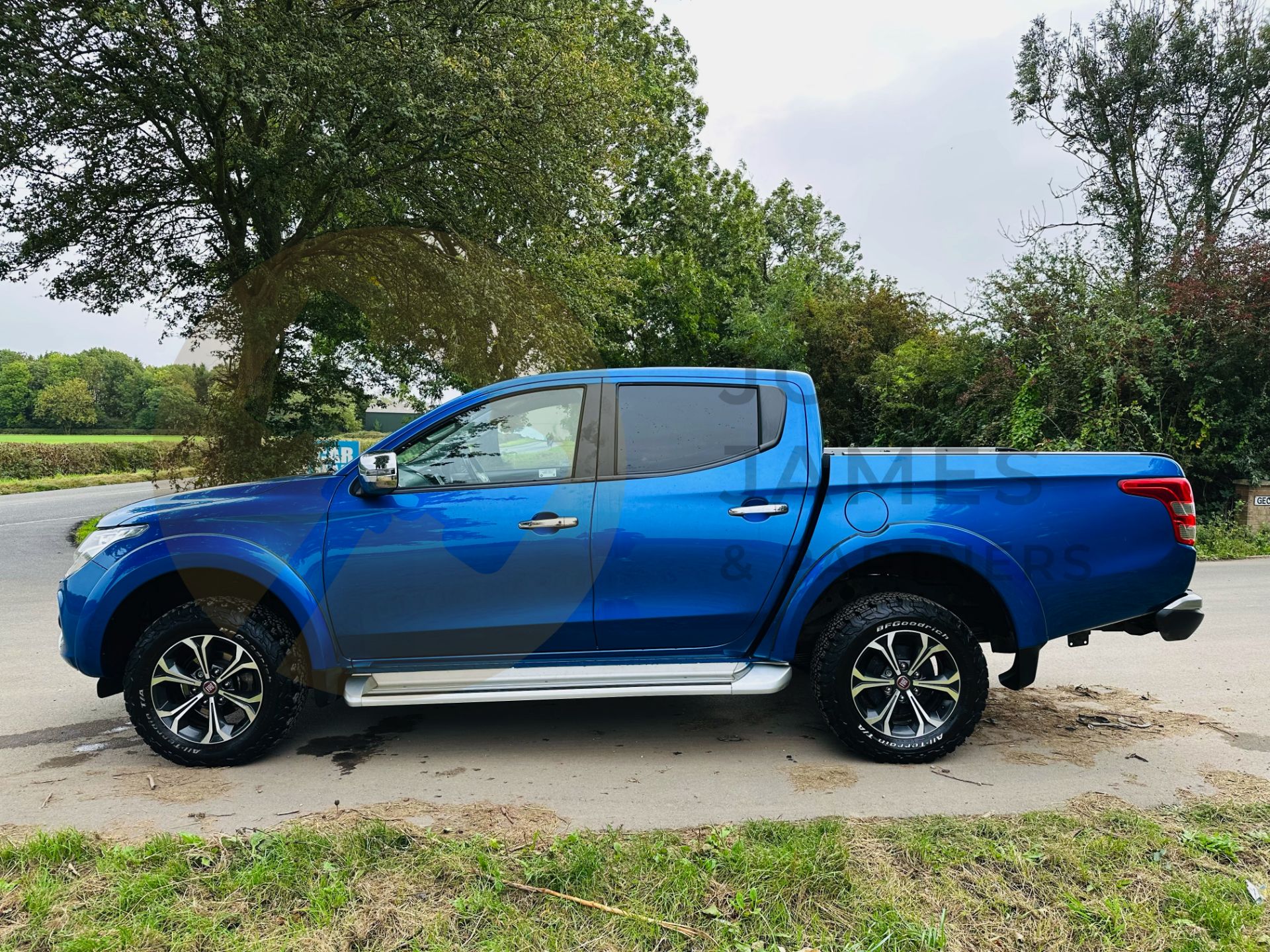 FIAT FULLBACK *LX* DOUBLE CAB PICK-UP (2018-EURO 6) 2.4 DIESEL - AUTO STOP/START *SAT NAV* (1 OWNER) - Image 6 of 31