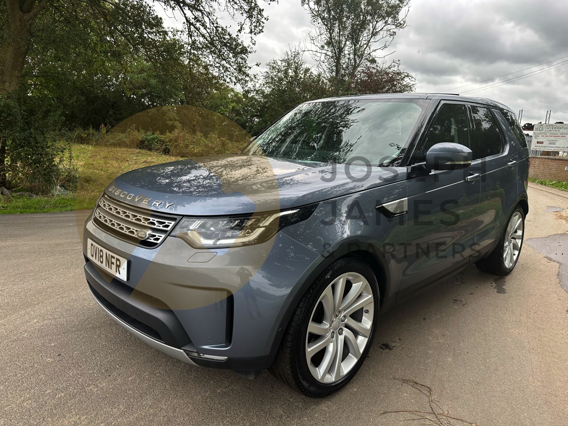 (ON SALE) LAND ROVER DISCOVERY 5 *HSE LUXURY* 7 SEATER SUV (2018 - FACELIFT MODEL) (LOW MILEAGE) - Image 5 of 66