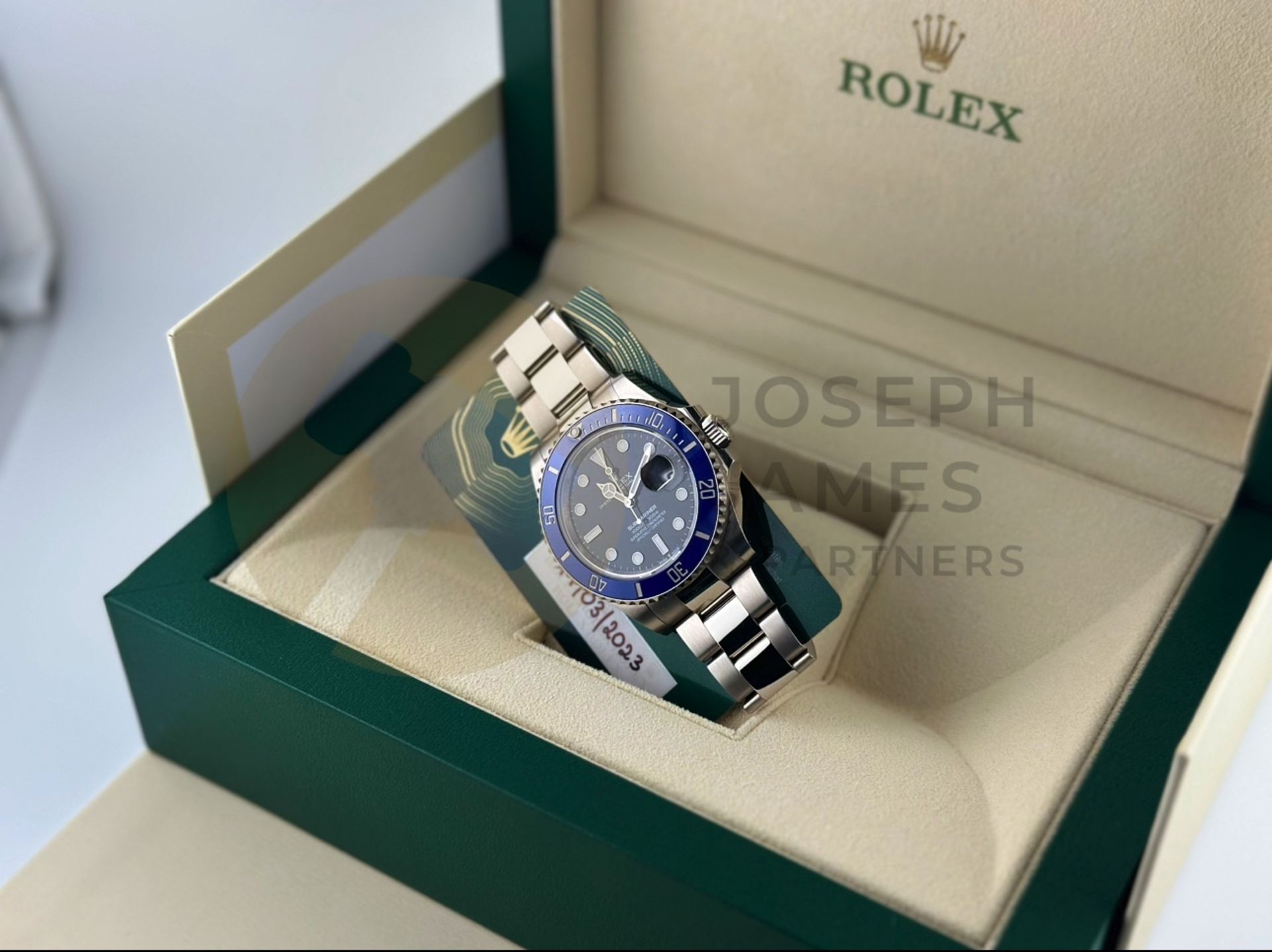 ROLEX SUBMARINER *41MM 18CT WHITE GOLD* (2023 - BRAND NEW / UNWORN) *COOKIE MONSTER* (BEAT THE WAIT) - Image 17 of 44