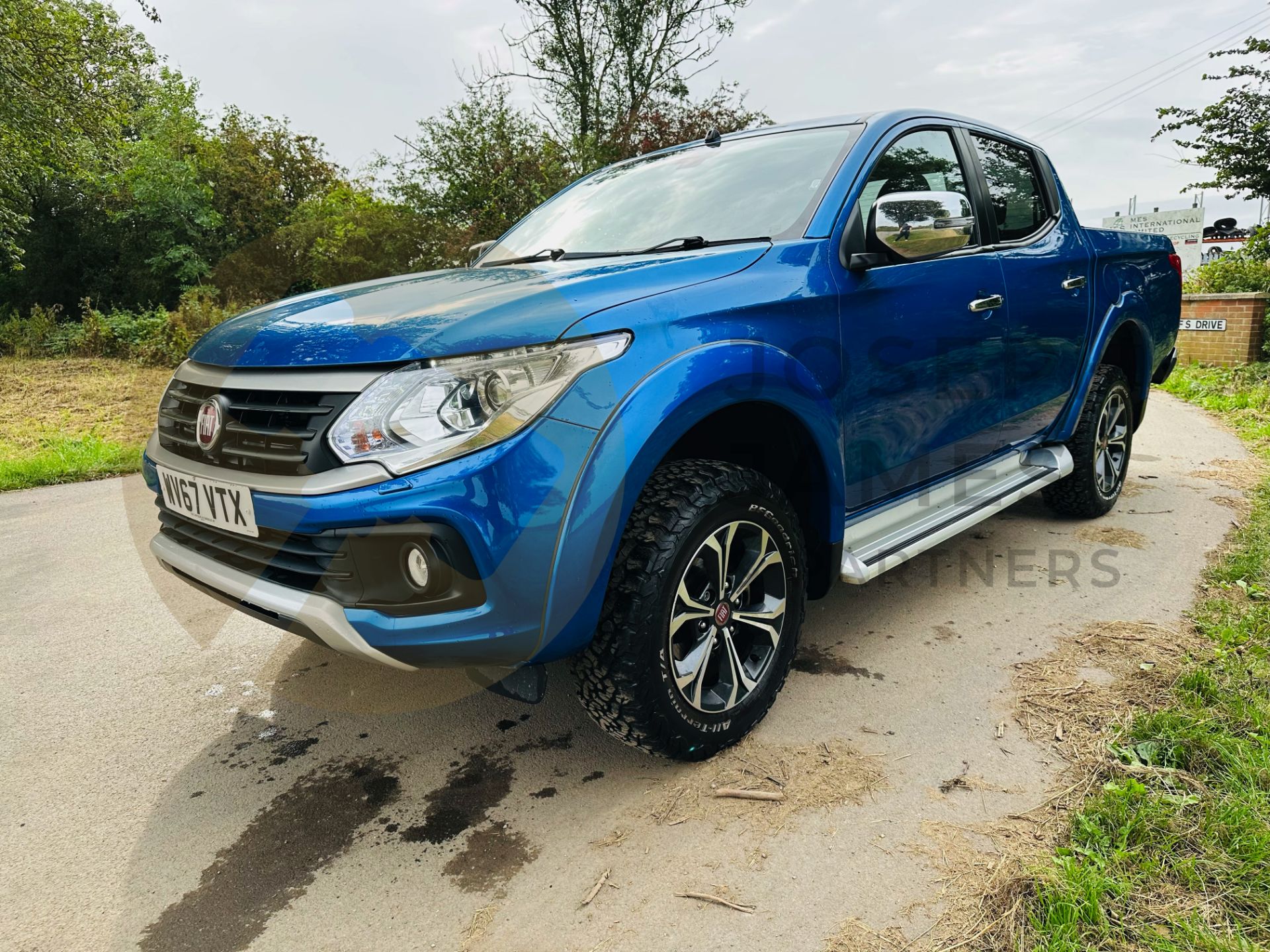 (ON SALE) FIAT FULLBACK *LX* D/CAB PICK-UP (2018 - EURO 6) 2.4 DIESEL - STOP/START (ONLY 54K MILES) - Image 4 of 31