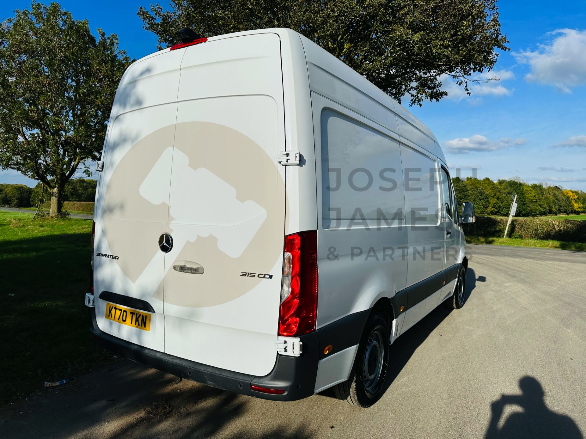 MERCEDES-BENZ SPRINTER 315CDI *PROGRESSIVE EDITION* - (2021 REG) - REVERSE CAMERA- EURO 6 - 1 OWNER - Image 10 of 32