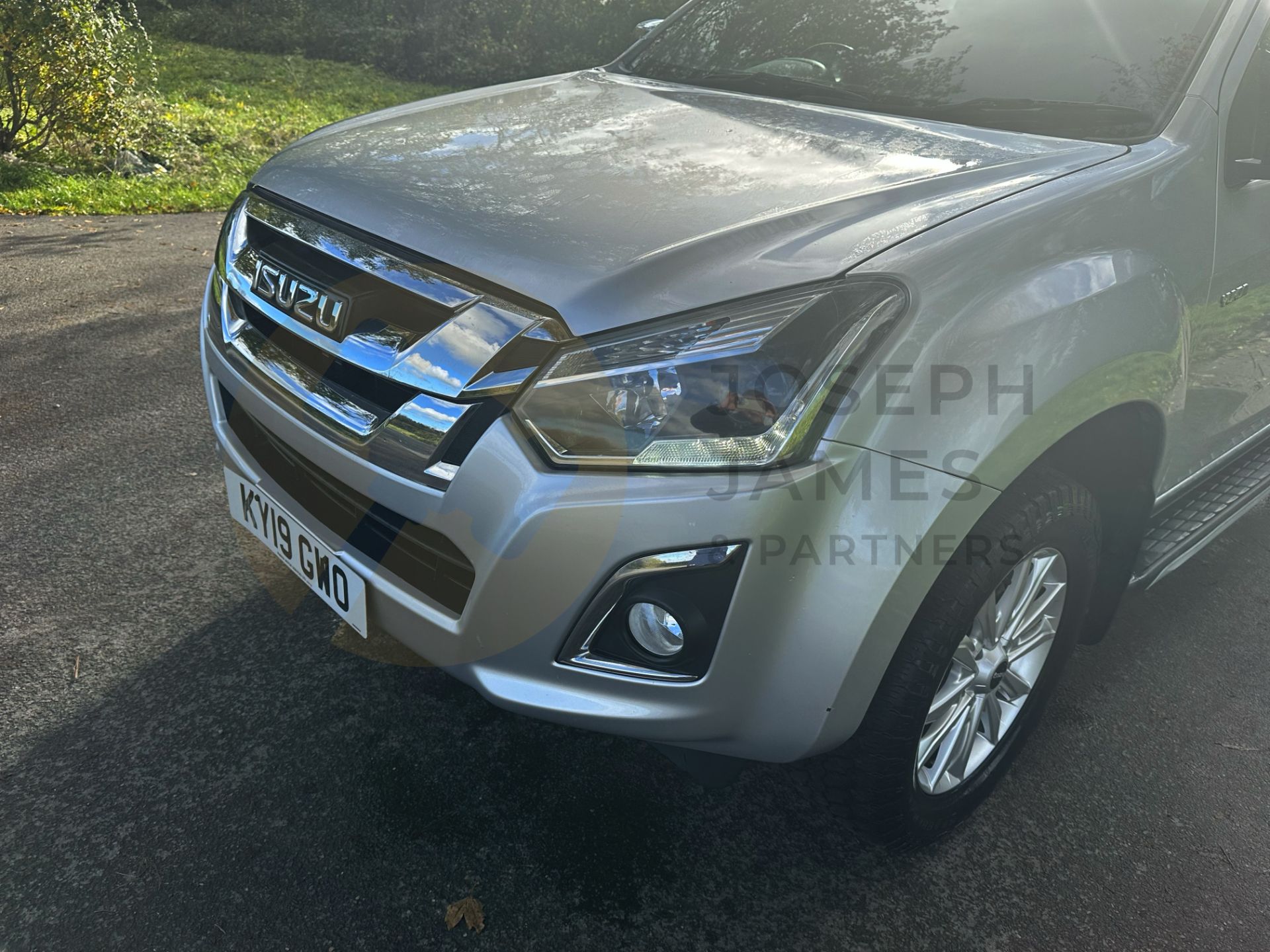 (ON SALE) ISUZU D-MAX YUKON *SUPER CAB PICK-UP* (2019 - FACELIFT MODEL) 1.9 TURBO DIESEL 'EURO 6' - Image 18 of 50