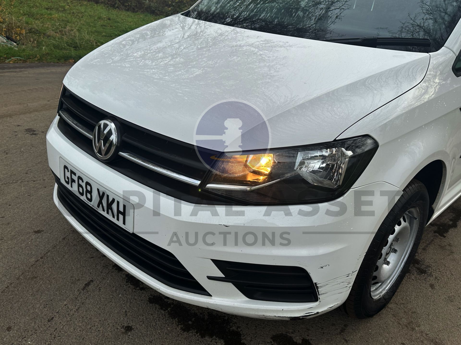 (On Sale) VOLKSWAGEN CADDY 2.0TDI BMT *TRENDLINE EDITION* 1 OWNER FSH (2019 MODEL) AIR CON - EURO 6 - Image 15 of 38