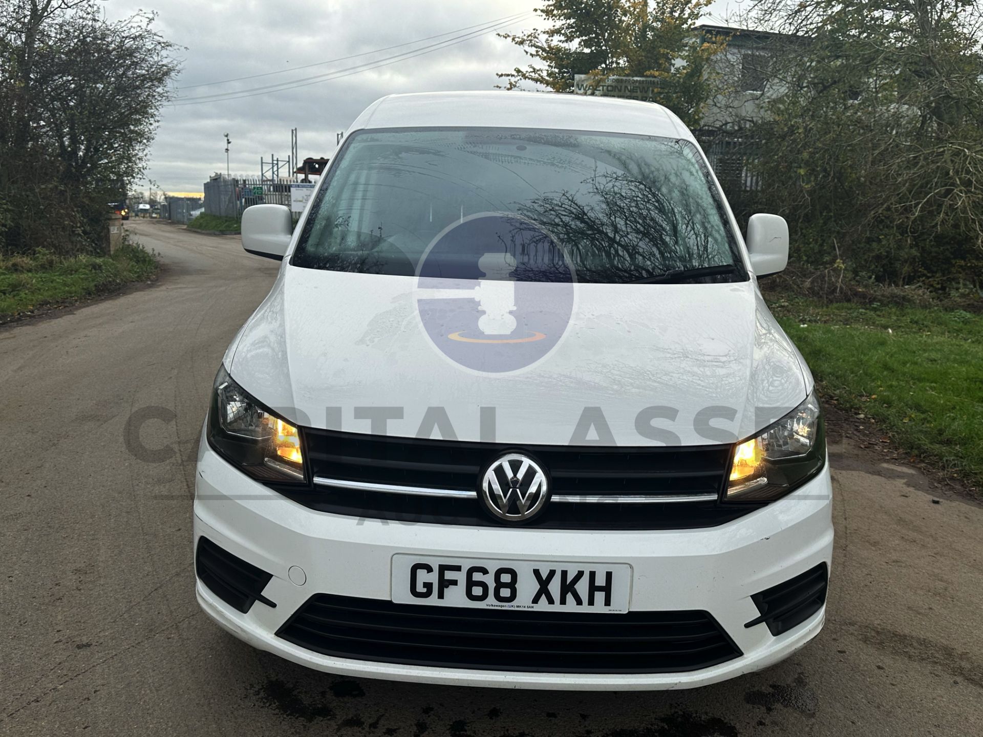 (On Sale) VOLKSWAGEN CADDY 2.0TDI BMT *TRENDLINE EDITION* 1 OWNER FSH (2019 MODEL) AIR CON - EURO 6 - Image 3 of 38
