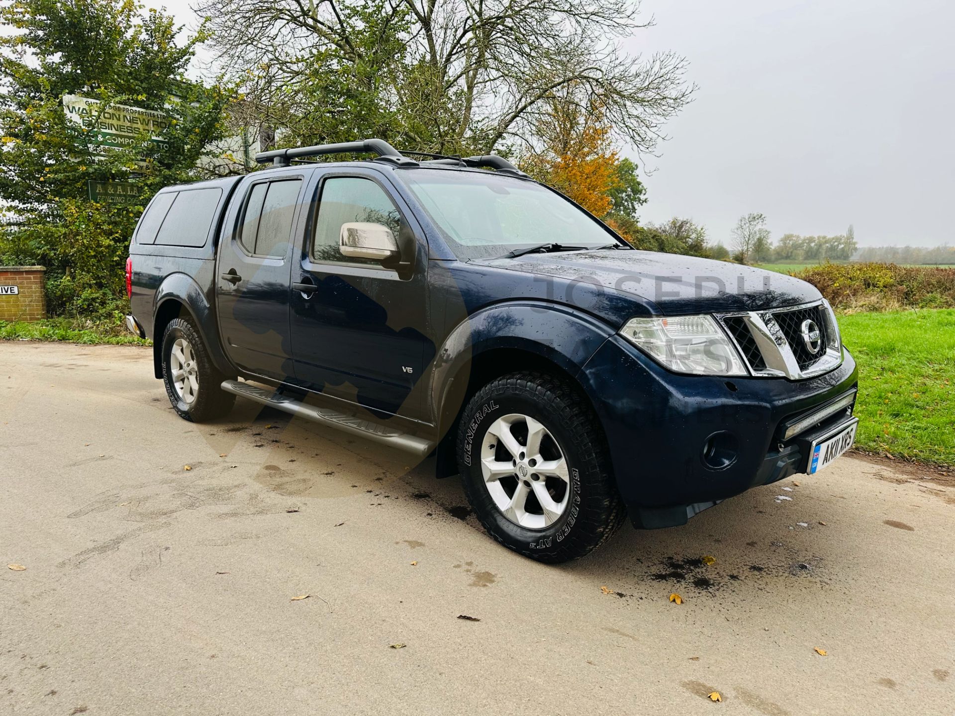 (ON SALE)NISSAN NAVARA *OUTLAW EDITION* 3.0 V6 TURBO DIESEL AUTOMATIC DOUBLE CAB PICKUP - 11 REG - Image 2 of 43