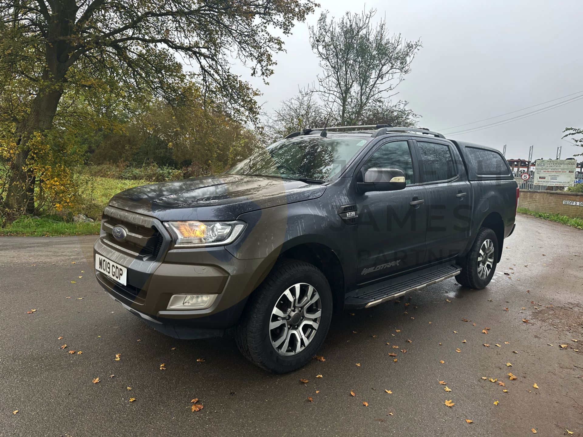 FORD RANGER *WILDTRAK EDITION* DOUBLE CAB PICK-UP (2019 - EURO 6) 3.2 TDCI - AUTOMATIC (1 OWNER) - Image 6 of 52
