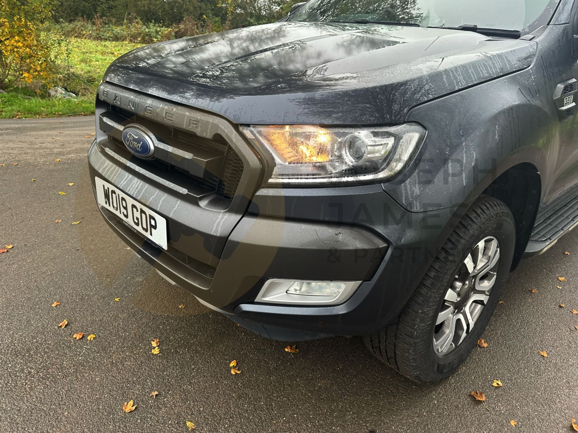 FORD RANGER *WILDTRAK EDITION* DOUBLE CAB PICK-UP (2019 - EURO 6) 3.2 TDCI - AUTOMATIC (1 OWNER) - Image 19 of 52