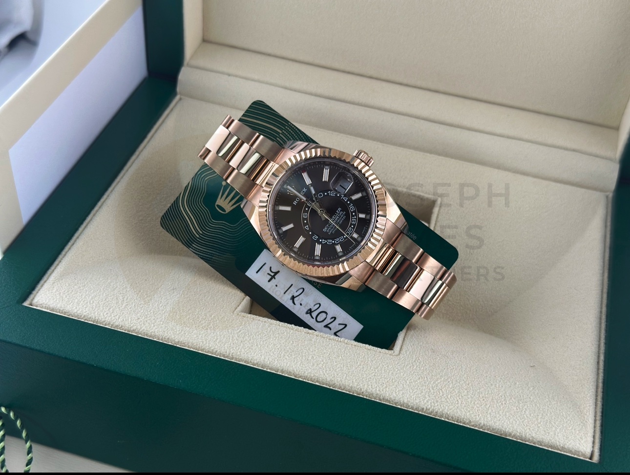 (ON SALE) ROLEX SKY-DWELLER *18CT EVEROSE GOLD* (DECEMBER 2022) 42MM CHOCOLATE DIAL *BEAT THE WAIT* - Image 2 of 26