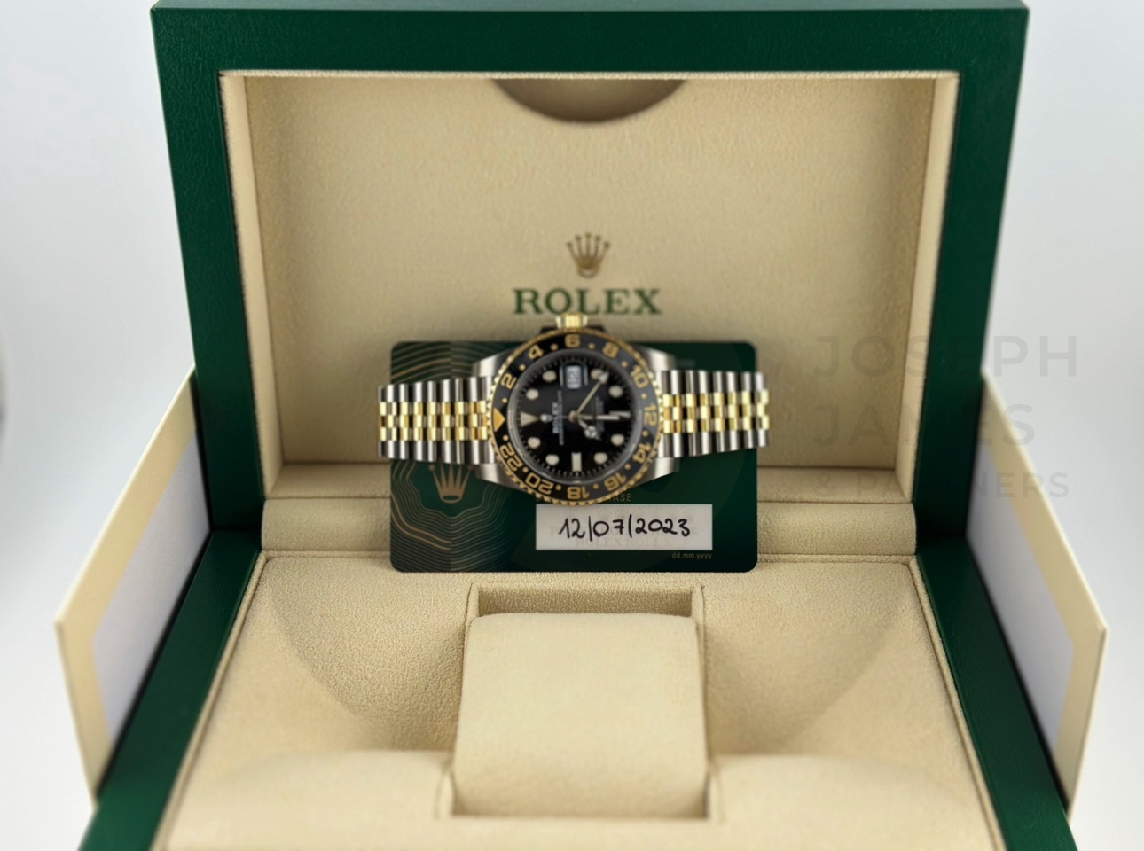 ROLEX GMT-MASTER II *GUINNESS* (JULY 2023 - UNWORN) 18CT GOLD & OYSTER STEEL *NEW 2023 RELEASE* - Image 29 of 37