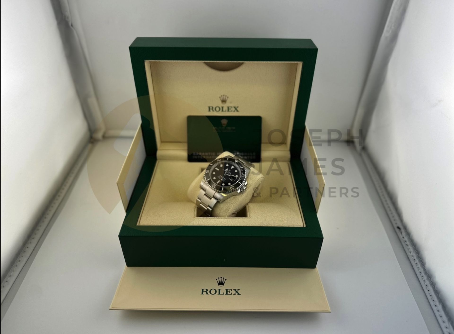 (On Sale) ROLEX SUBMARINER DATE *41MM OYSTER STEL* (AUGUST 2023 - NEW / UNWORN) *SPORT MODEL* - Image 18 of 29