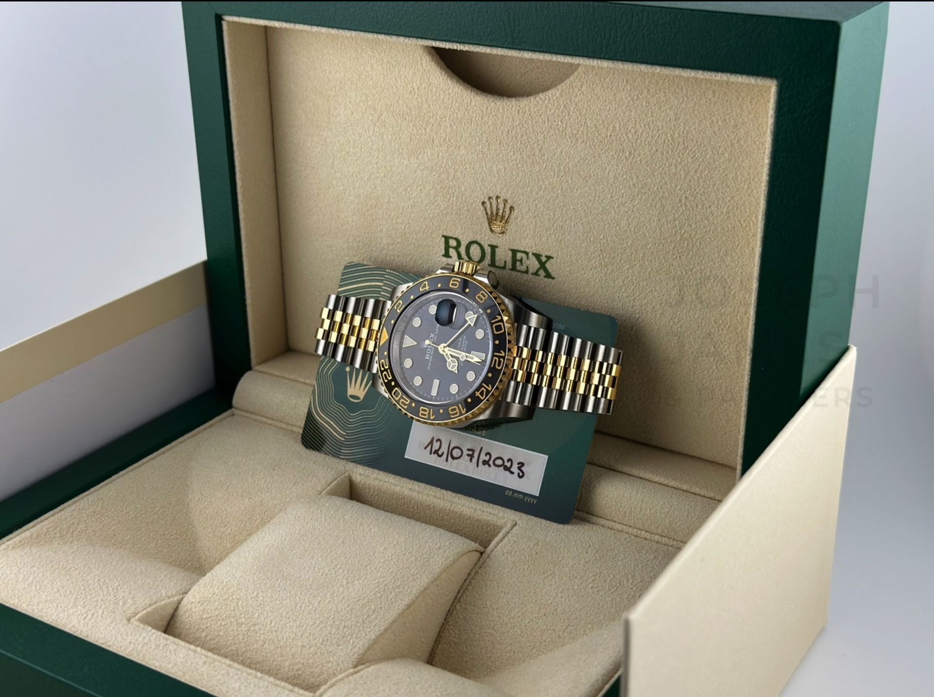 ROLEX GMT-MASTER II *GUINNESS* (JULY 2023 - UNWORN) 18CT GOLD & OYSTER STEEL *NEW 2023 RELEASE* - Image 25 of 37