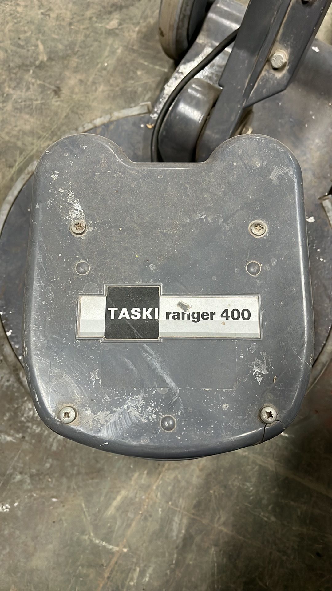 Taski Ranger 400 Hi Speed Floor scrubber - Image 4 of 4