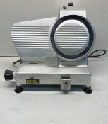 Buffalo CD277-03 Meat Slicer